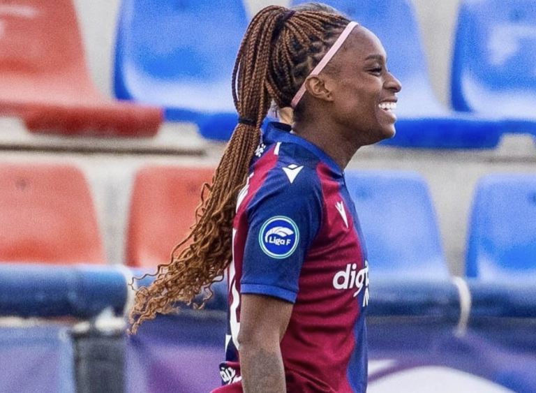 Ivonne Chacón marcó golazo y le quitó el invicto de seis años al Barcelona